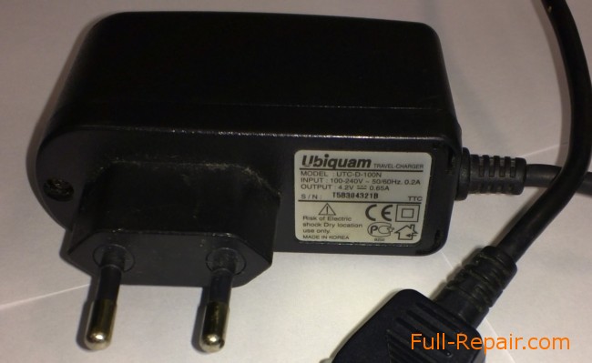 Зарядное устройство Ubiquam UTC-D-100N