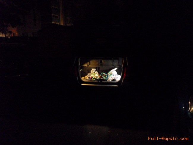 Установка подсветки в багажник фото